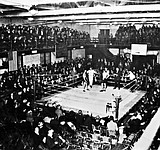 Fighter Leo Lomski and the Elks' gymnasium