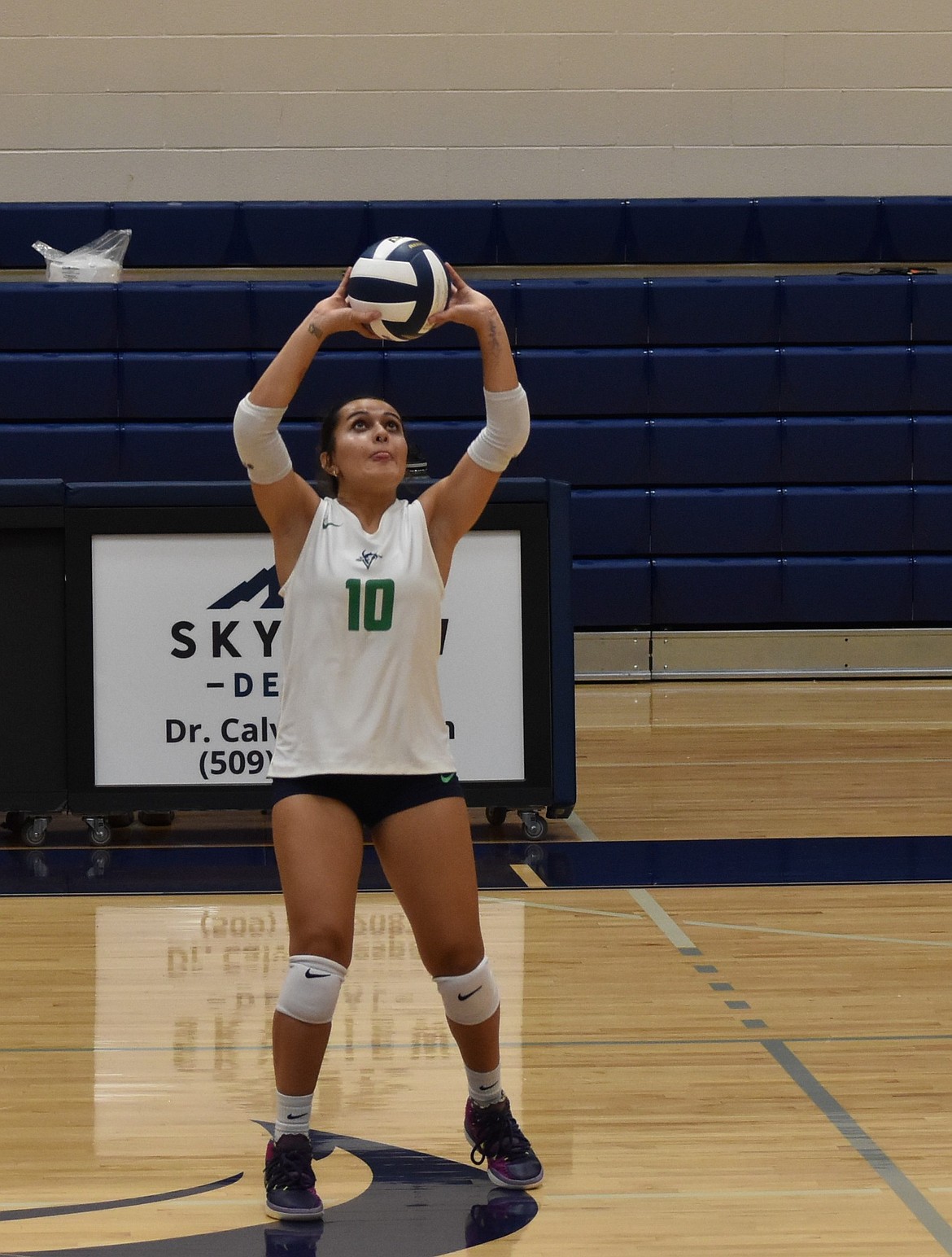 BBCC’s Ahtyana Afu sets the ball for her teammate to slam over the net against Highline during the preseason.
