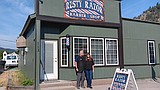 New barbershop opens in Superior