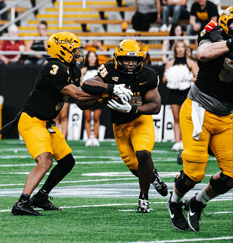 Another slow start stymies Vandals, who drop to 0-3