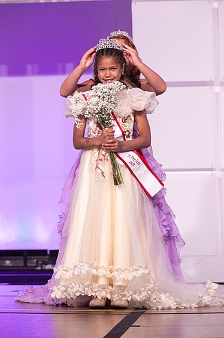 Post Falls girl crowned Miss Idaho Jr. Preteen Queen