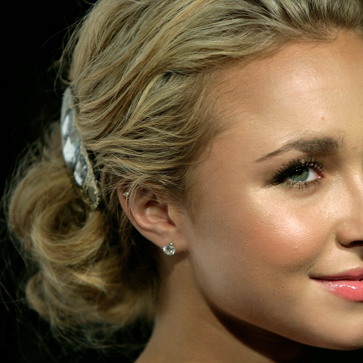 Hayden Panettiere died from accidental overdose involving fentanyl, coroner says
