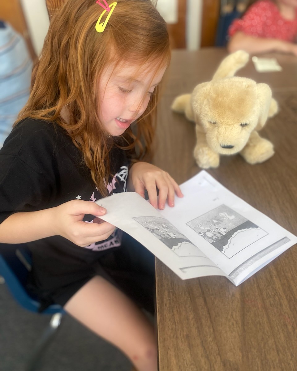 Reading puppies help LPOSD first graders build literacy skills