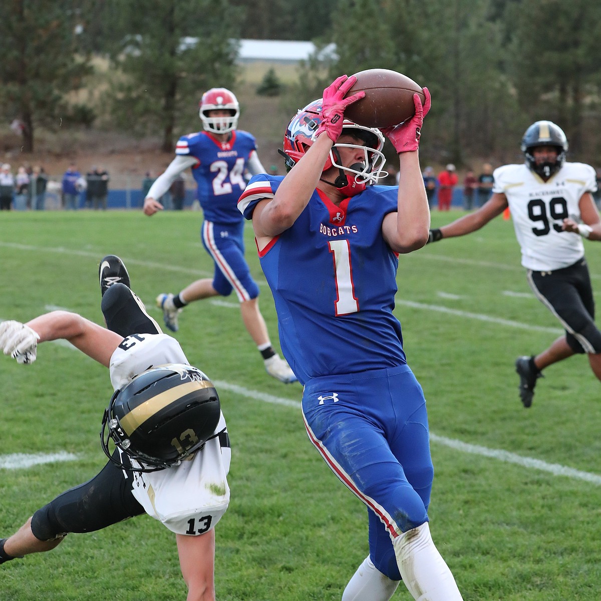Bobcats bag Blackhawks, improve to 5-0 | Valley Press/Mineral Independent