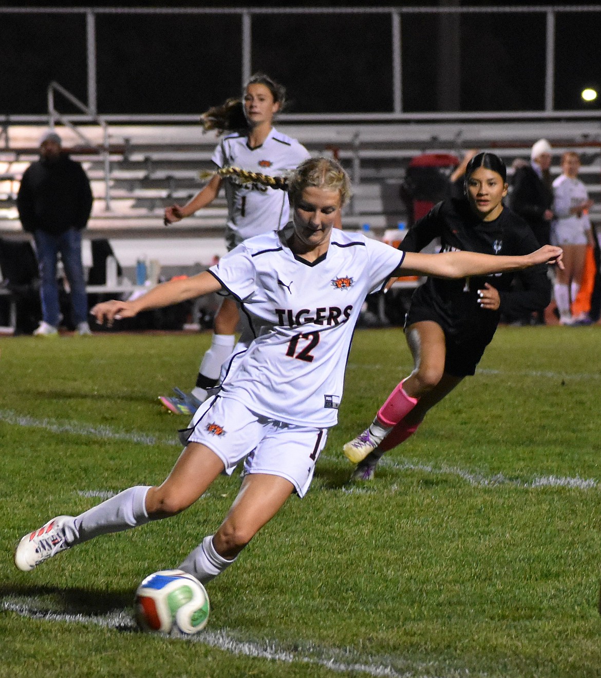 Ephrata sophomore Kaitlyn Wolther gains possession of the ball against the Huskies and begins to make a push down the field.