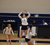 Vikings earn road victory over Wenatchee Friday