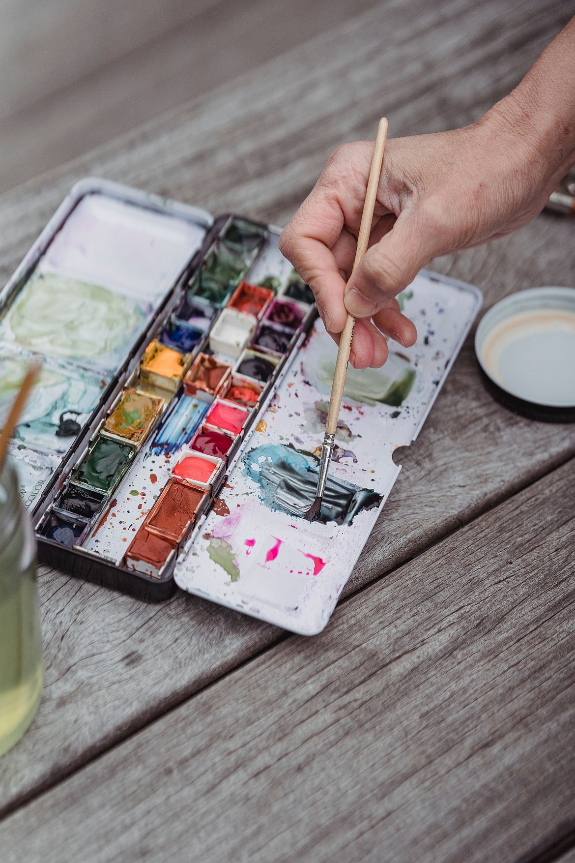 The Moses Lake Museum & Art Center will host a class in watercolor and gouache painting Oct. 24.