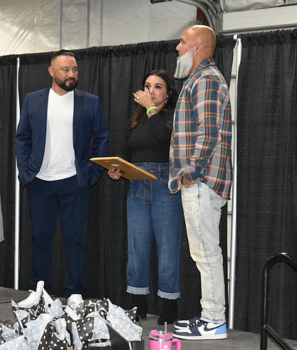 Moses Lake Chamber honors community leaders, passes the gavel at annual meeting