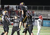 Mavericks take command of Big 9 race with 40-20 win over Eastmont