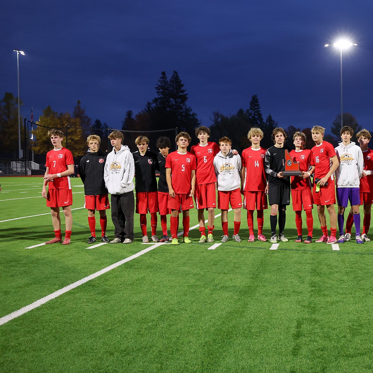 Prep Boys Soccer Sandpoint Stunned By Two Late Goals Falls In 5a State Championship